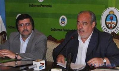 Para el Gobierno, el ministro Lorenzino fue �cobarde�, como cuando vino a Corrientes