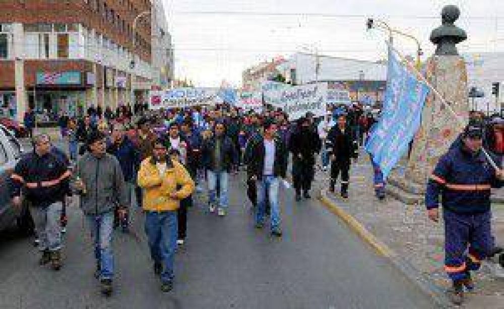 Municipales de R�o Gallegos levantan el paro el d�a jueves