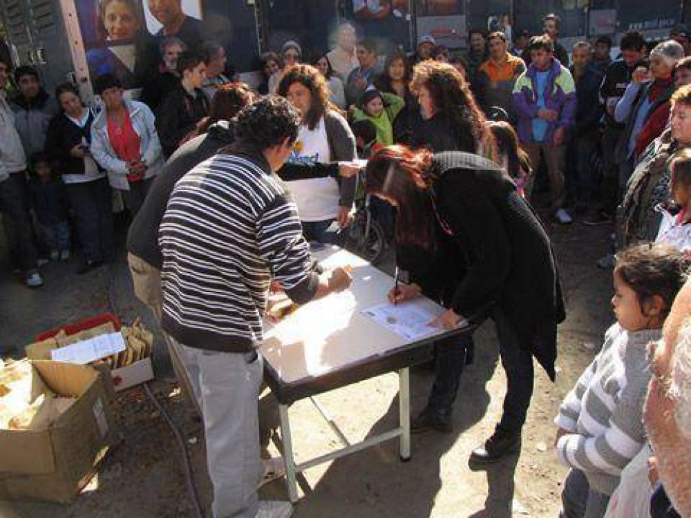 El m�vil del Ministerio de Salud de la Naci�n estuvo en La Angostura