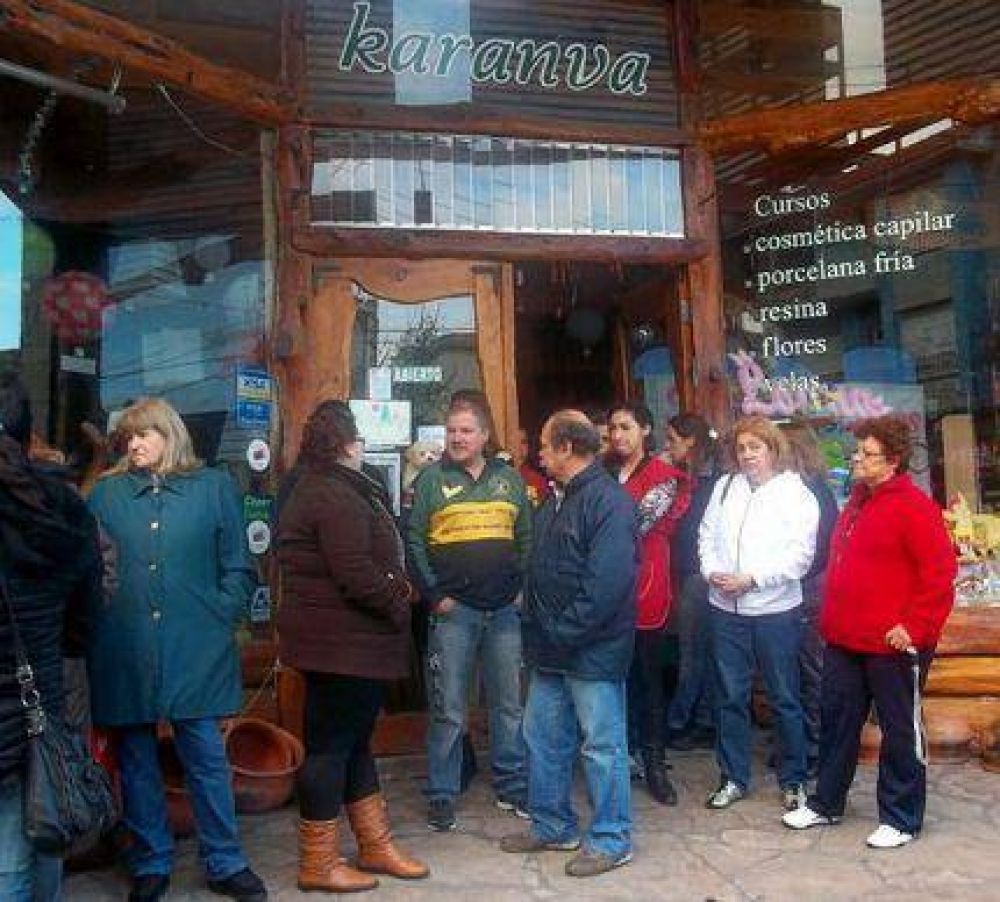 Hartos de la inseguridad, y la casi nula presencia policial, comerciantes del Puerto piden la intervenci�n de Prefectura