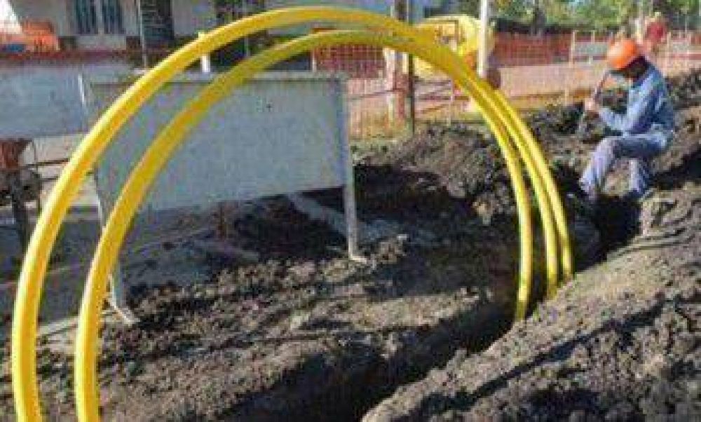 Quejas por la demora con las obras de gas en distintos barrios