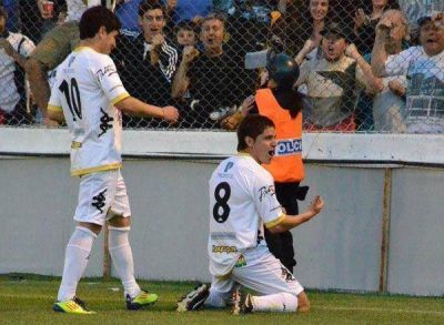Gil conf�a en Olimpo: �Para ascender tenemos que ganar tres partidos m�s�