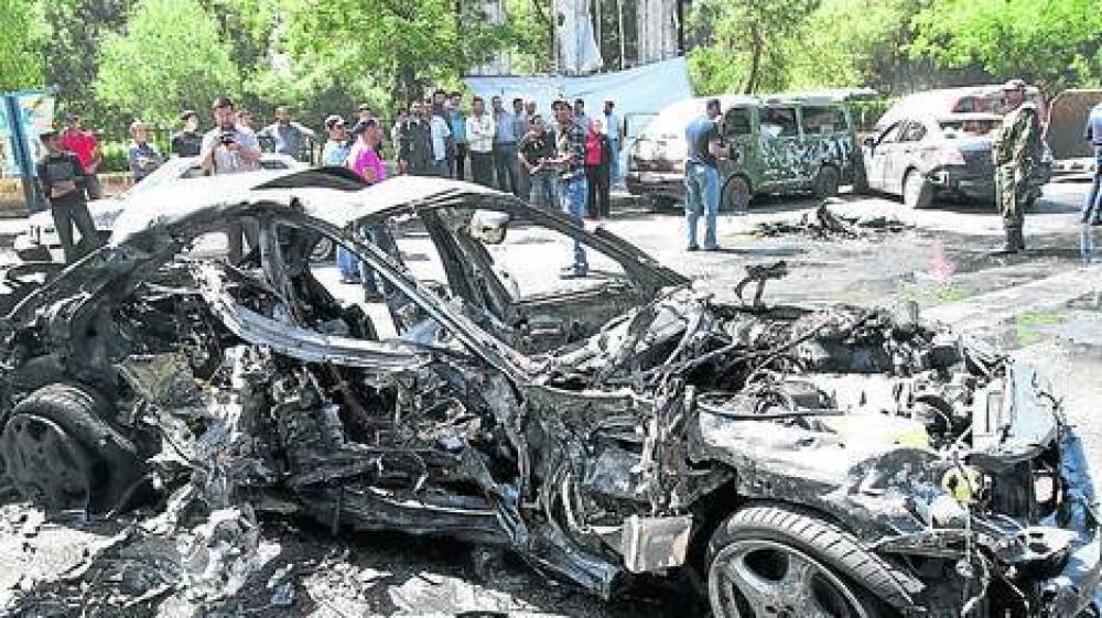 El primer ministro sirio sobrevive a un atentado con bombas
