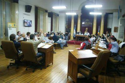 PIDEN QUE SE SUSPENDA LA LICITACI�N DEL PRO.CRE.AR.