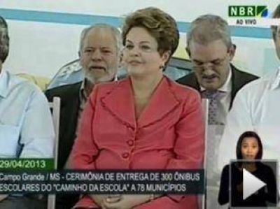 Ruralistas silban y abuchean a Dilma Rousseff