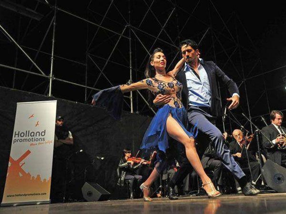 En Buenos Aires, un tango y una flor para Mxima