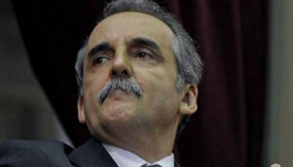 Oyarbide se desprendi� de causa contra Moreno por intimidaci�n en asamblea de Clar�n