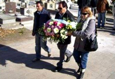Diversos recordatorios por el D�a del Trabajo en Tres Arroyos