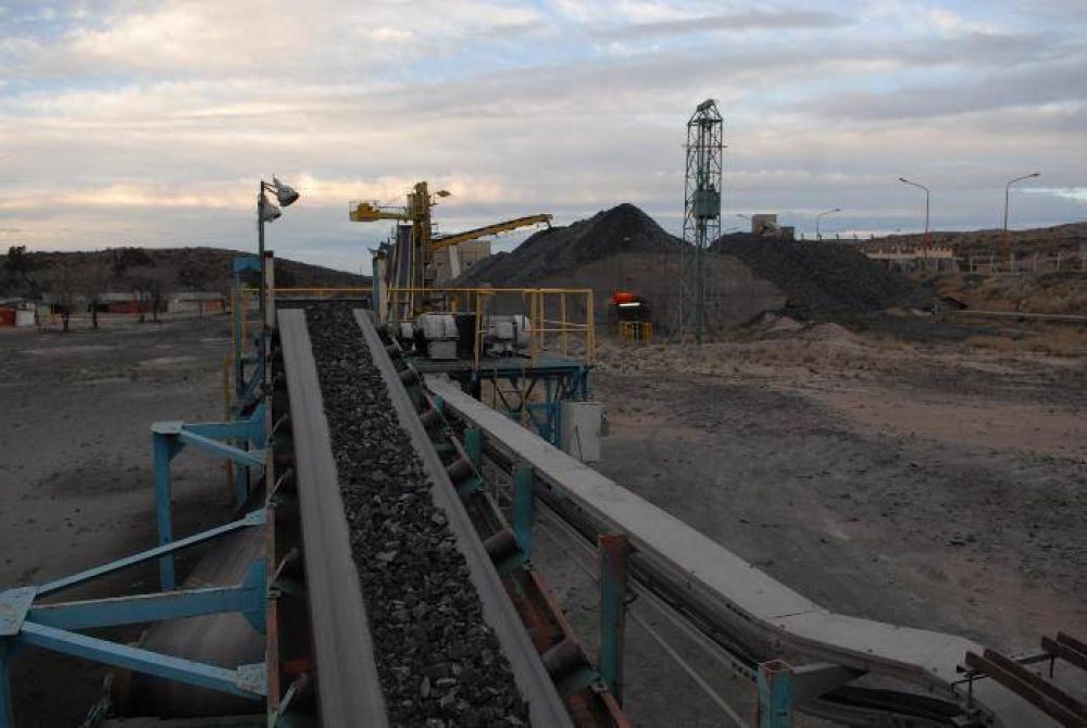 Aseguran que la minera no se va de Sierra Grande