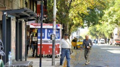 El jueves contin�a el paro de colectivos en C�rdoba