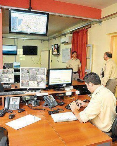 El bunker que escucha y mira la ciudad