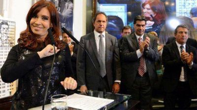 Otro fuerte gesto de CFK a Urribarri	 