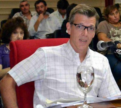 �Para terminar con la estafa del tarifazo del 180% debemos finalizar la concesi�n de la empresa ABSA�    