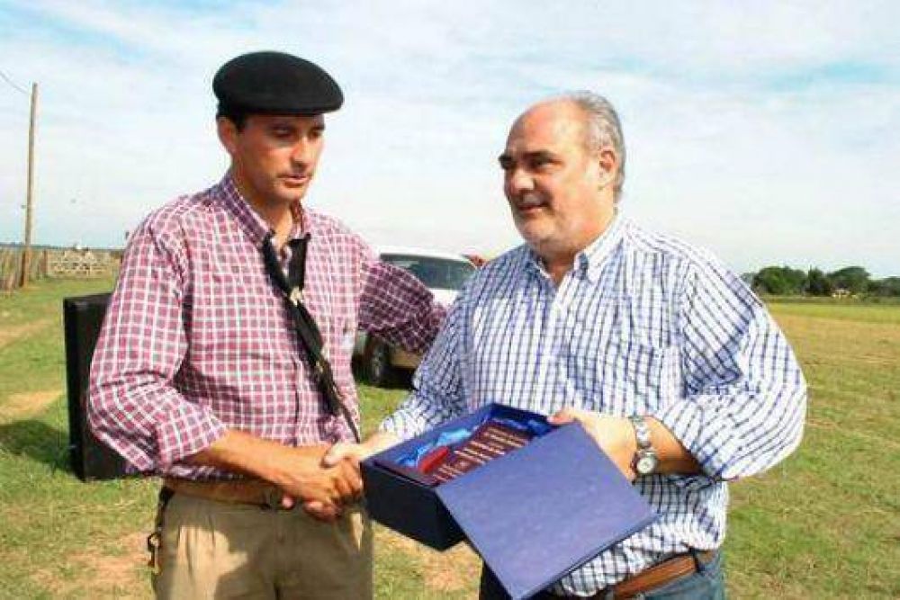 Colombi: "La Justicia Federal est� sumisa al poder pol�tico nacional"
