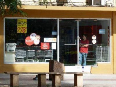 El comercio descans� en el D�a del Trabajador