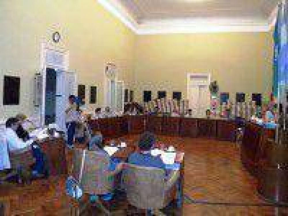 El HCD pidi� crear un programa de mantenimiento de infraestructura vial