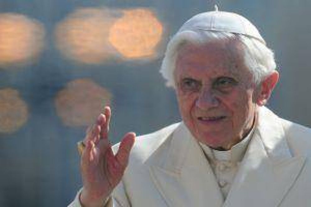 Benedicto XVI vuelve a vivir al Vaticano