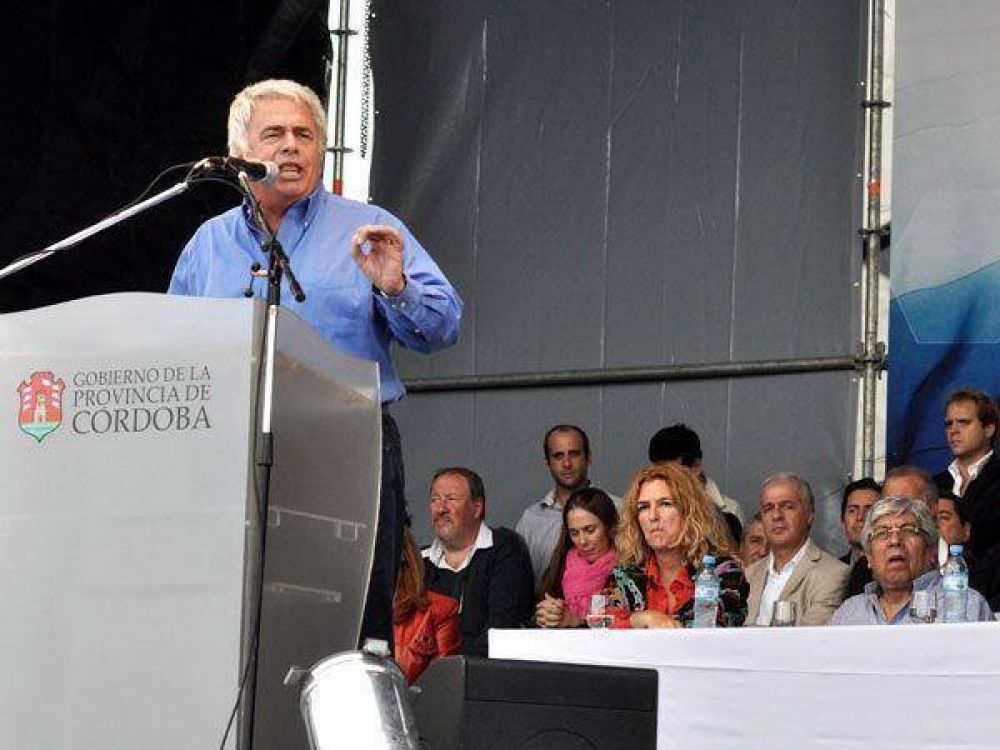 De la Sota: "Hay que pedir perd�n por los �ltimos gobiernos peronistas"