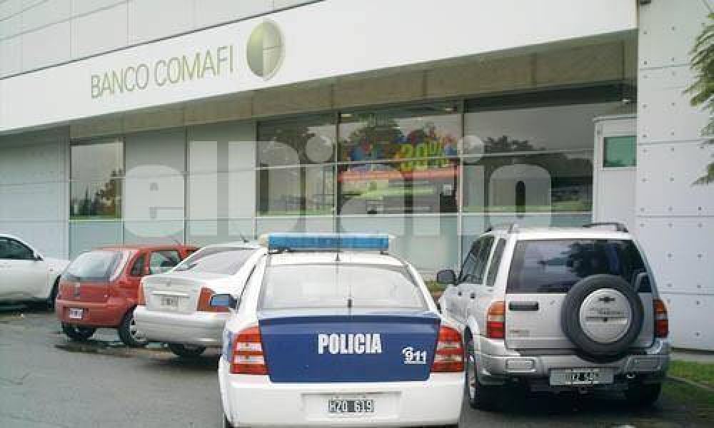Asalto a un banco en Panamericana