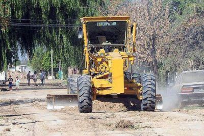 El Municipio realiza trabajos de pavimentaci�n en Troncos del Talar