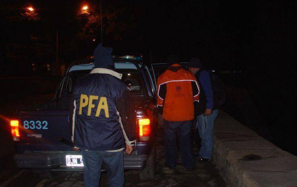 Polic�a Federal secuestr� m�s de 60 envoltorios con cogollos de marihuana: hay dos detenidos