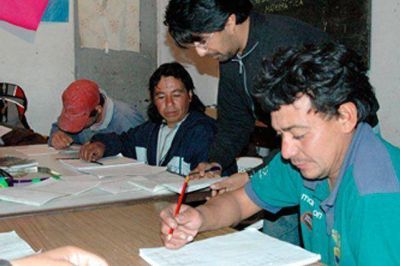 En Chubut funcionan 130 centros de alfabetizaci�n