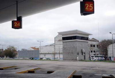 Sigue el paro de micros de larga distancia