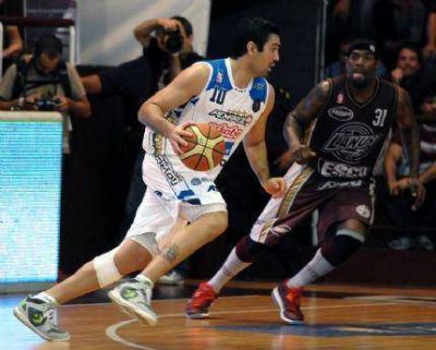 Lan�s le cort� el sue�o a Pe�arol, que se qued� con las ganas de festejar el �tetra�