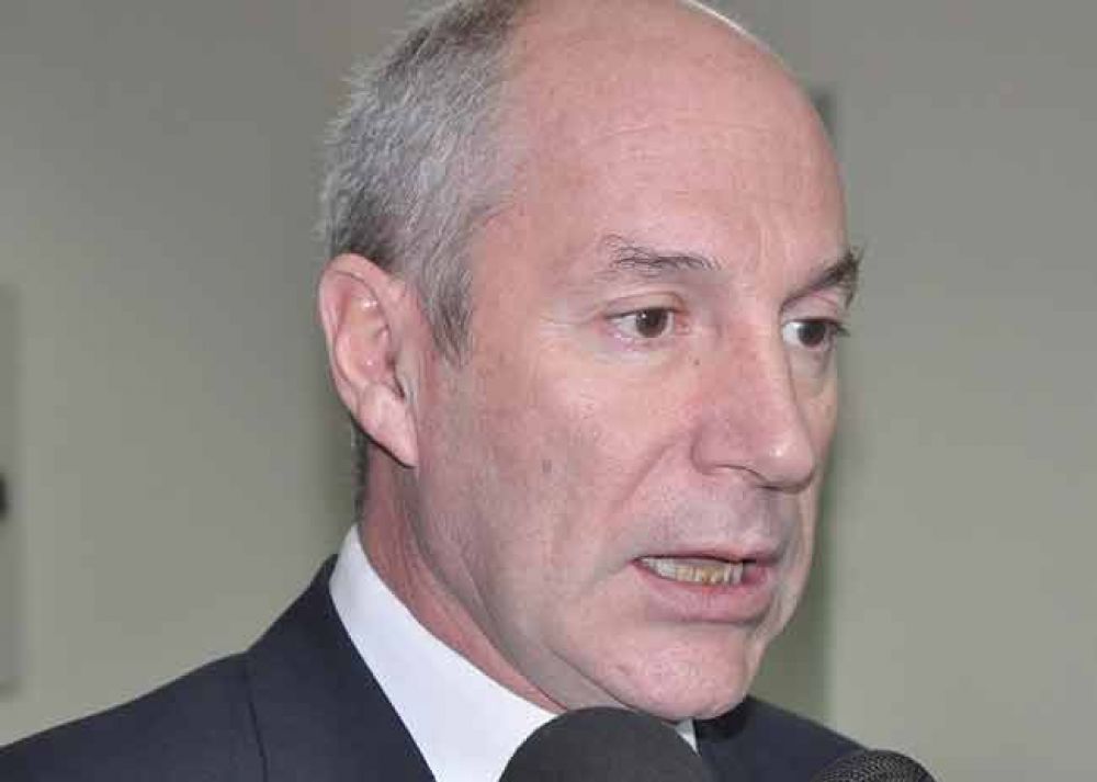 El ministro de Salud reiter� profilaxis contra la gripe A