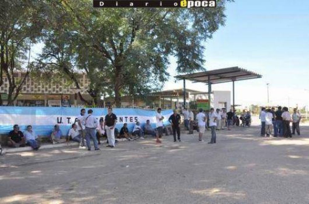 El paro de micros de larga distancia tuvo un fuerte impacto en Corrientes