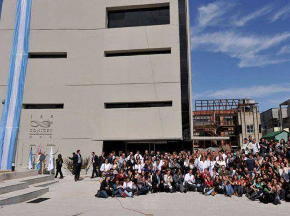 Cinco rosarinos ganaron el Konex de la ciencia