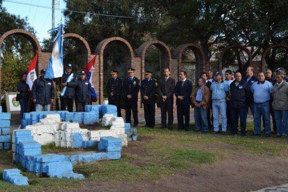 Actos en conmemoraci�n por el 31� Aniversario del Hundimiento del Crucero Manuel Belgrano