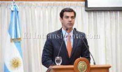Escuelas primarias de Salta recibieron aulas digitales m�viles