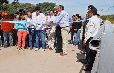 En Chicoana se habilit� el puente sobre el arroyo Tili�n