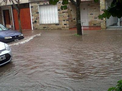 Intensas lluvias: en Luj�n hasta las 17 cayeron 65mm