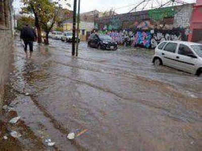 M�s de 200 evacuadas por el temporal en Berisso, Ensenada y La Plata
