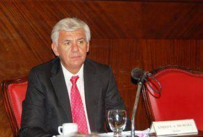Senador K ve al FpV ganando con el 40 %