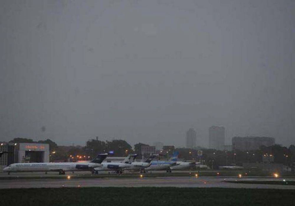 Bariloche recibi� vuelos extras por la neblina en el aeropuerto de Neuqu�n