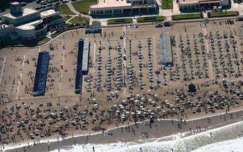 Denuncian a los concesionarios de Playa Grande por irregularidades