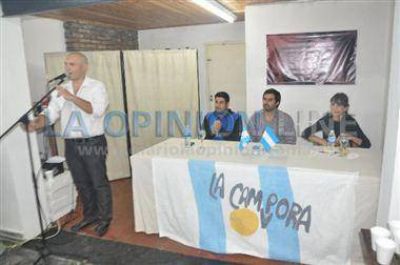 La C�mpora inaugur� su sede en Rafaela