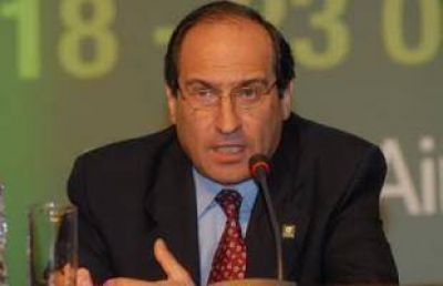 Secretario de Agricultura recibe a Caproem por la Resoluci�n de Senasa