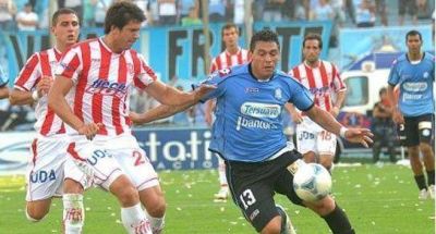 Uni�n, que busca ganar de local, recibe a Belgrano