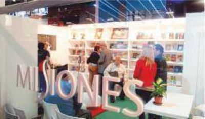 Escritores misioneros presentaron sus obras en el escenario mayor de la 39� Feria Internacional del Libro