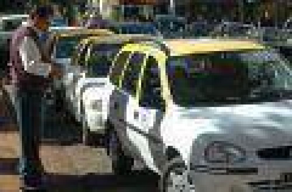 Taxis: la bajada de bandera costar� 8 pesos y 0,65 la ficha 