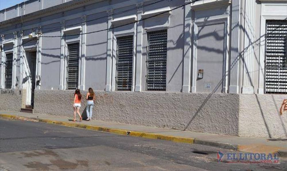 Hermana de la alumna detenida pide a la jueza que le otorgue la guarda