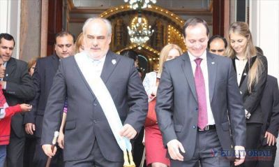 Radicales y peronistas evitaron internas para ratificar candidaturas preestablecidas