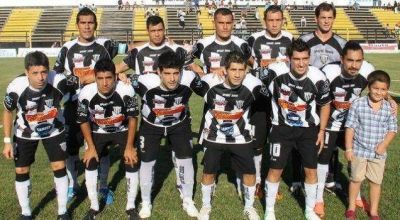 For Ever perdi� en Paran�