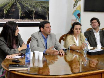 Luego del �xito de la misi�n comercial en Asia, operadores tur�sticos de India visitar�n la provincia