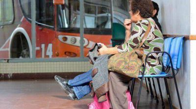 En Comodoro se siente el paro de la UTA