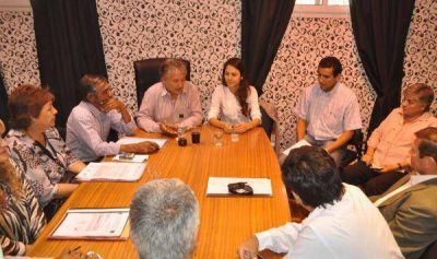 Autoridades de Arauco fueron recibidos por el Ministro Bosetti